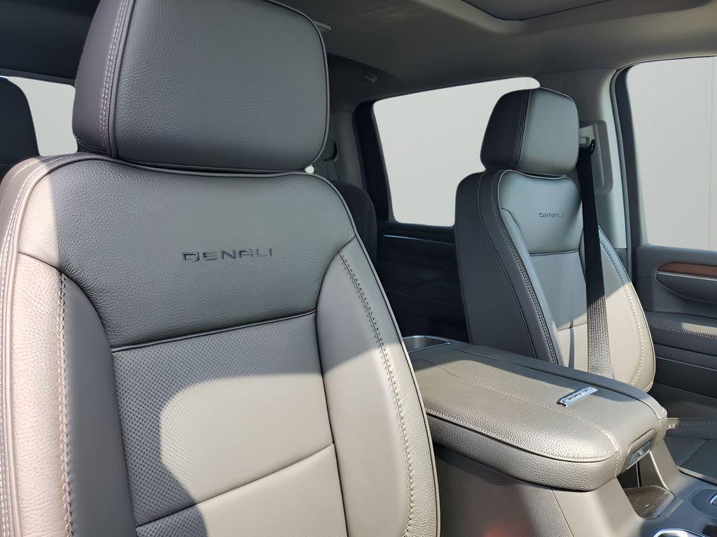 new 2026 GMC Sierra 2500 car, priced at $90,259