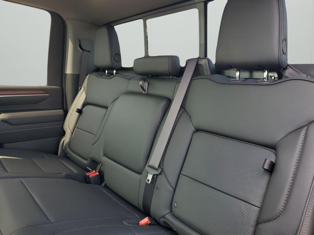 new 2026 GMC Sierra 2500 car, priced at $90,259