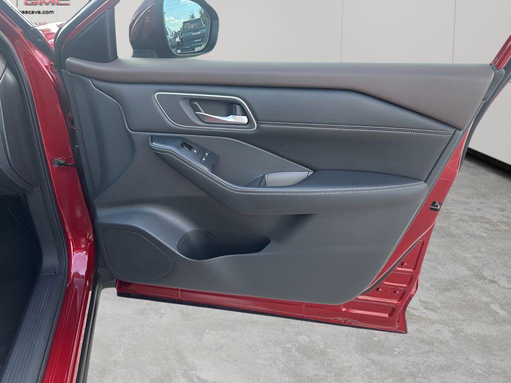 used 2021 Nissan Rogue car, priced at $22,385