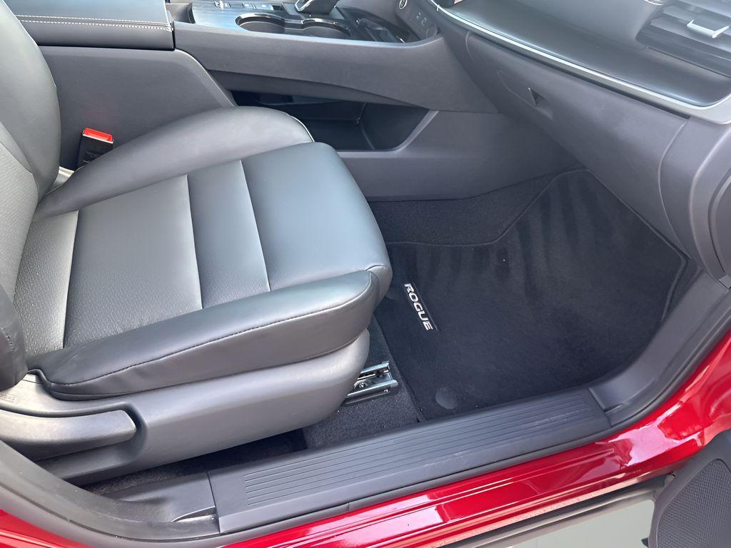 used 2021 Nissan Rogue car, priced at $22,385