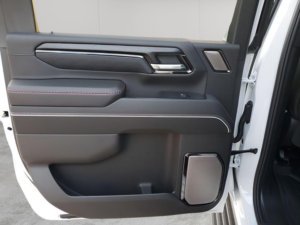 new 2026 GMC Sierra 2500 car, priced at $95,785