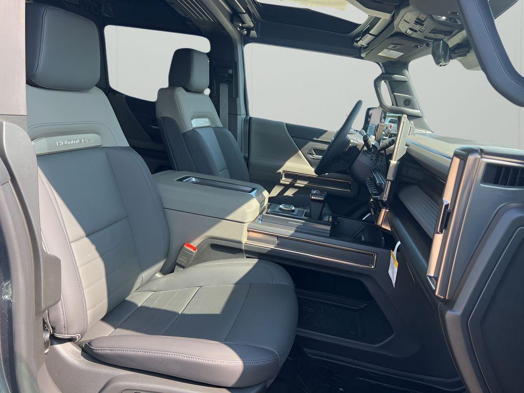 new 2025 GMC HUMMER EV Pickup car, priced at $99,510