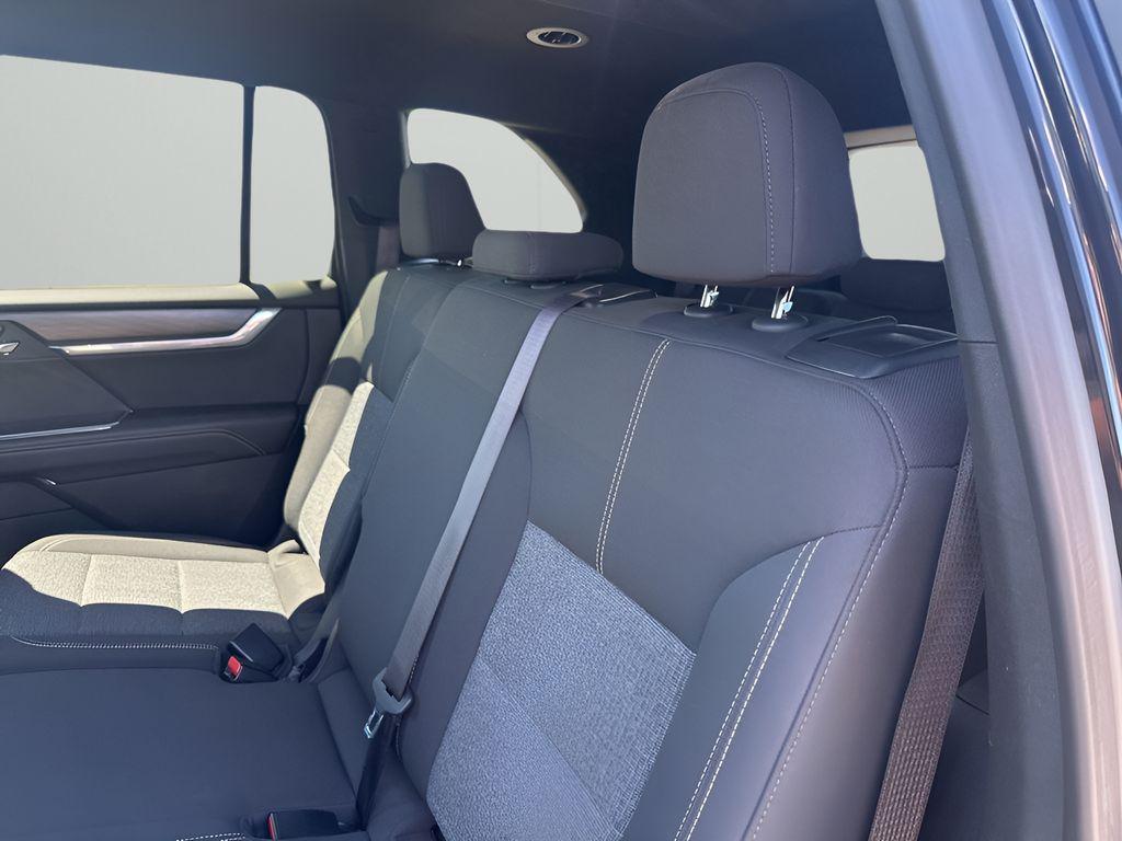 used 2025 GMC Acadia car, priced at $38,906