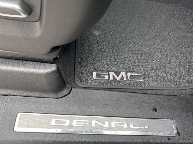 new 2025 GMC Yukon car, priced at $87,760