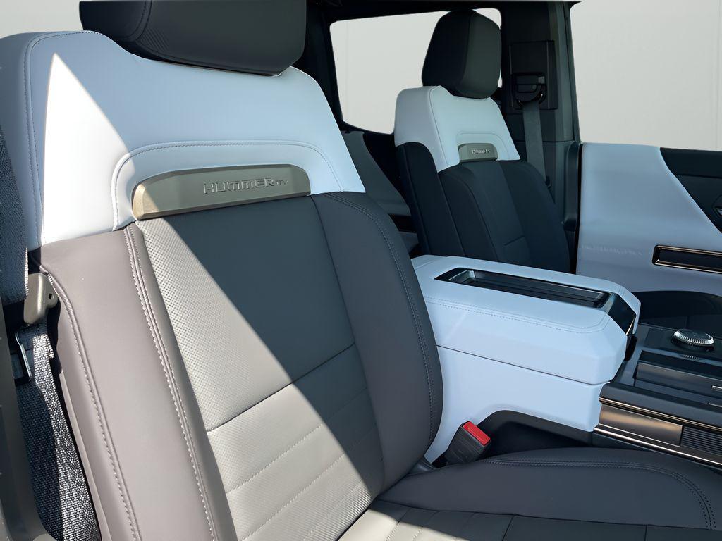 new 2025 GMC HUMMER EV Pickup car, priced at $99,190