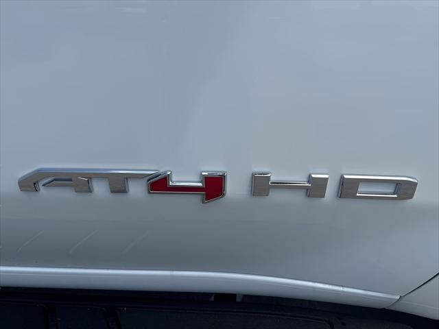 new 2025 GMC Sierra 2500 car, priced at $79,079