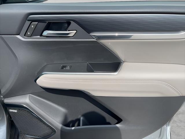 new 2025 GMC Acadia car, priced at $48,018