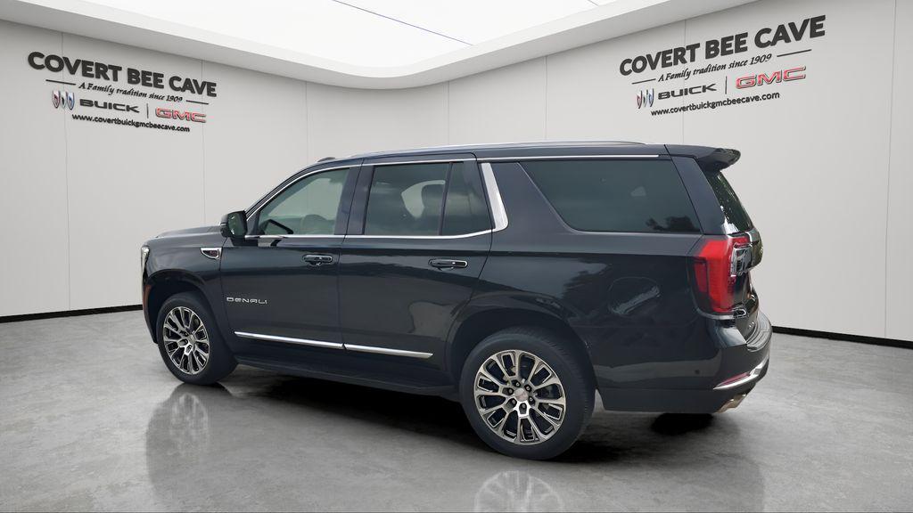 used 2025 GMC Yukon car, priced at $77,677