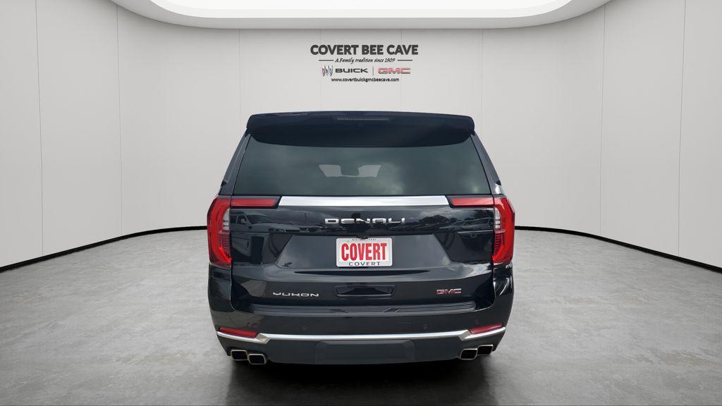 used 2025 GMC Yukon car, priced at $77,677