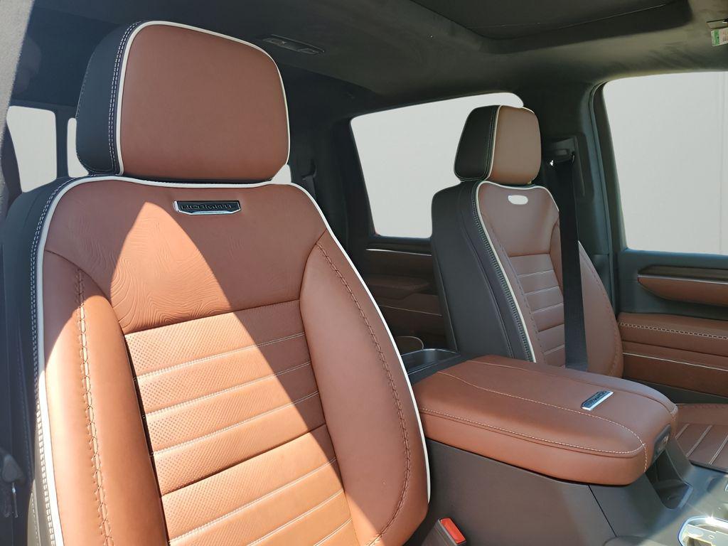 new 2025 GMC Sierra 3500 car, priced at $97,889