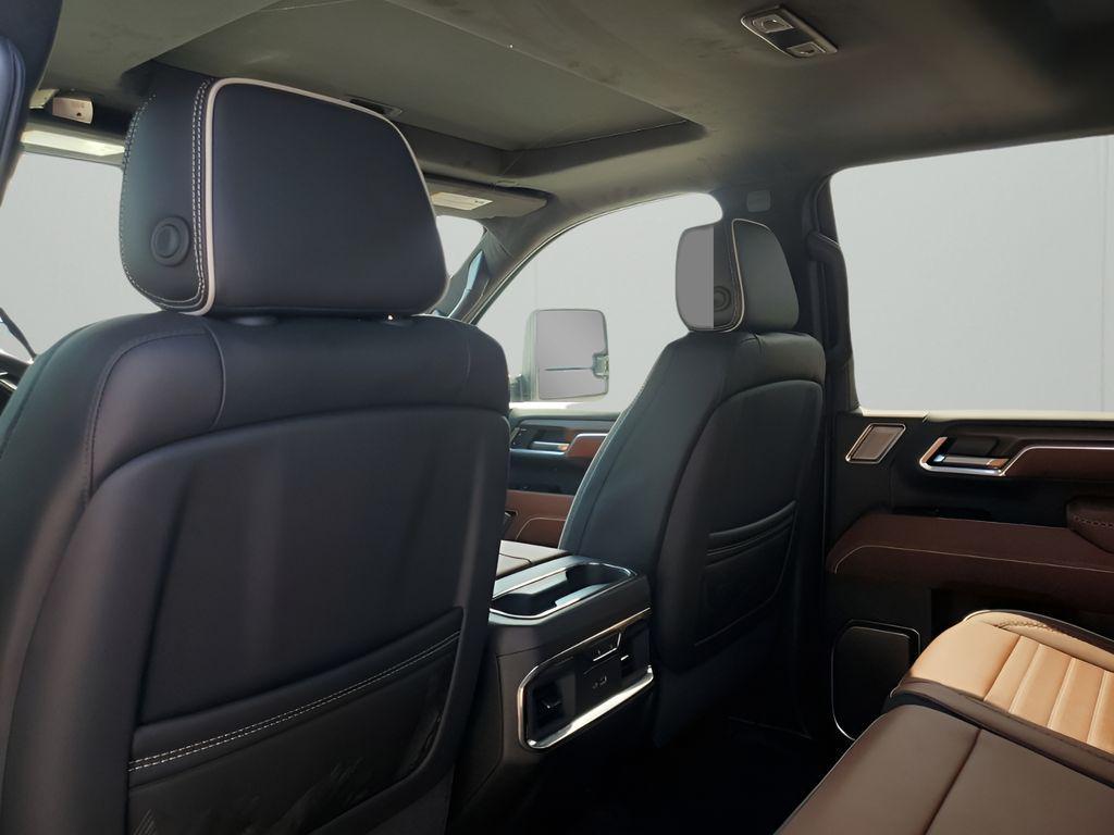 new 2025 GMC Sierra 3500 car, priced at $97,889