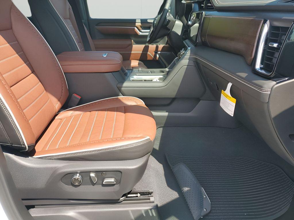 new 2025 GMC Sierra 3500 car, priced at $97,889