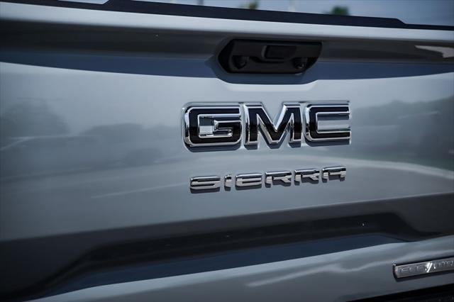 new 2024 GMC Sierra 1500 car, priced at $42,500