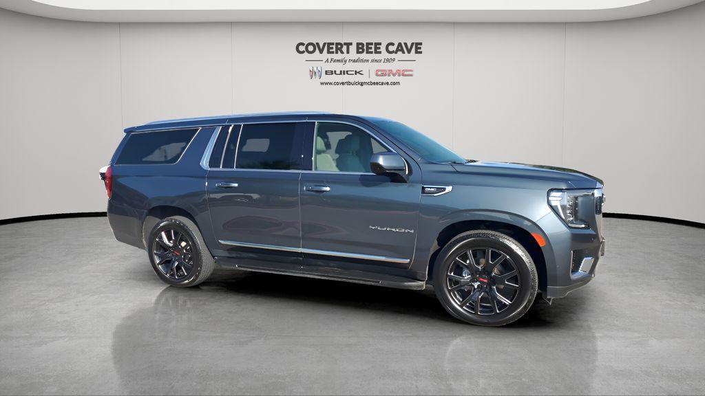 used 2021 GMC Yukon XL car, priced at $40,356