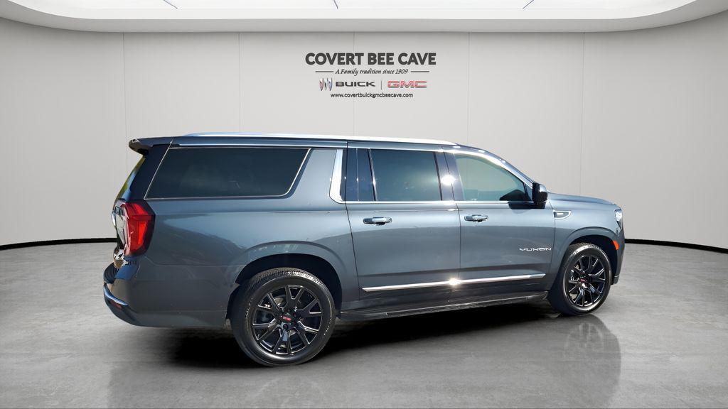 used 2021 GMC Yukon XL car, priced at $40,356