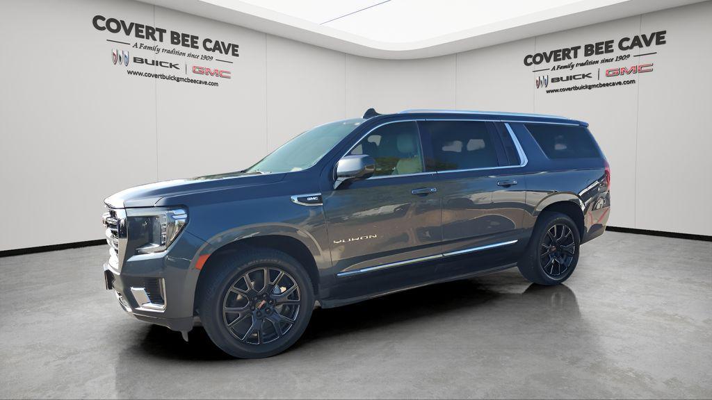 used 2021 GMC Yukon XL car, priced at $40,356