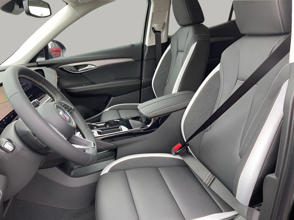 new 2025 Buick Envision car, priced at $36,567