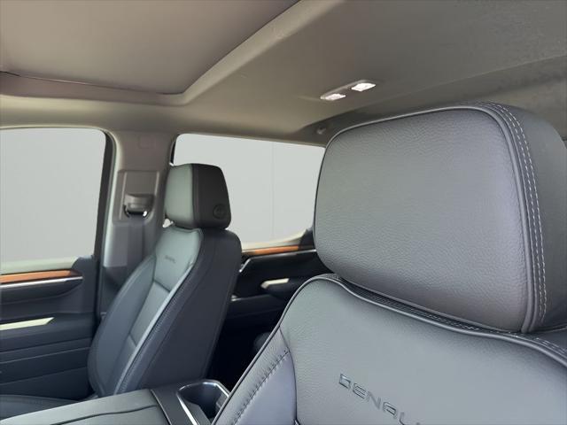new 2025 GMC Sierra 1500 car, priced at $77,550