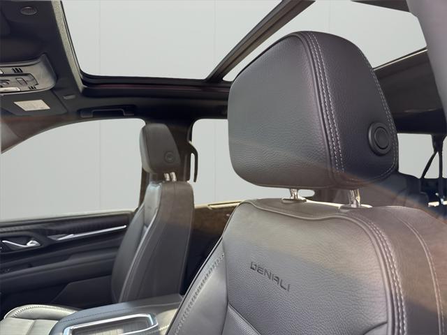 used 2022 GMC Yukon XL car, priced at $54,963
