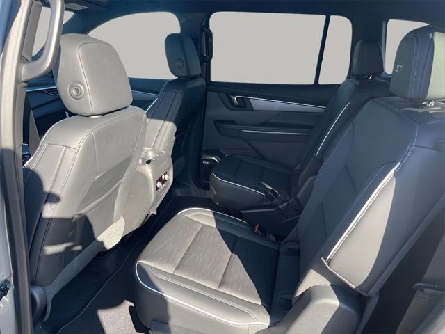 new 2025 Buick Enclave car, priced at $47,290