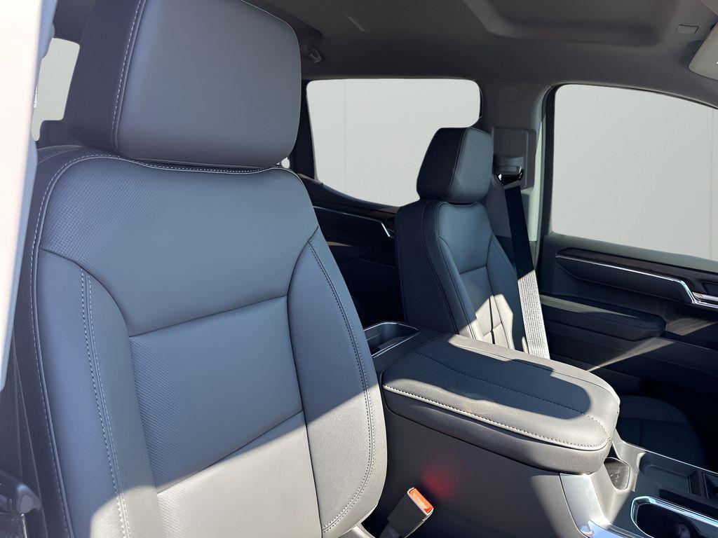 new 2026 GMC Sierra 1500 car, priced at $60,095