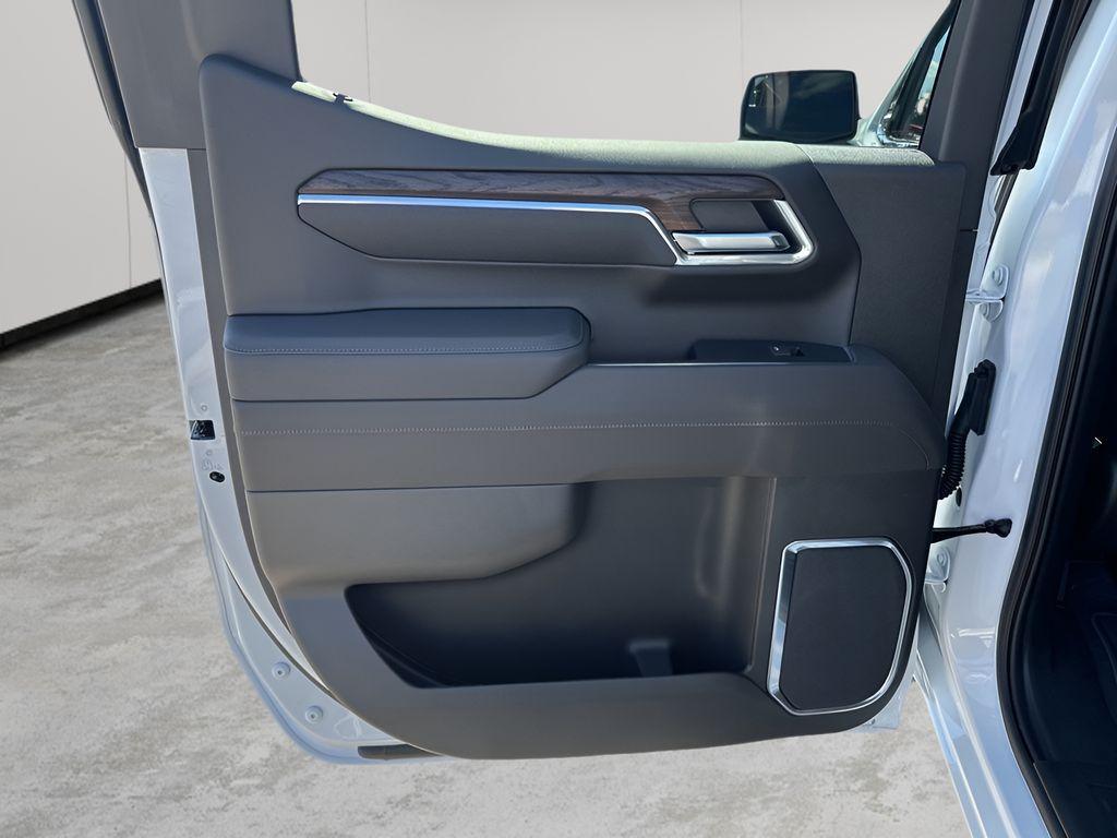 new 2026 GMC Sierra 1500 car, priced at $60,095