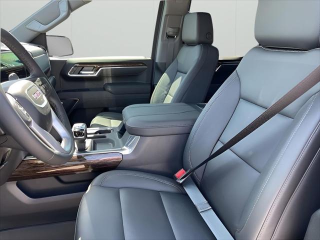 new 2025 GMC Sierra 1500 car, priced at $67,686