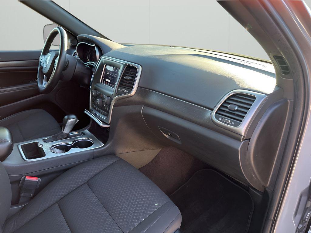 used 2018 Jeep Grand Cherokee car, priced at $16,977