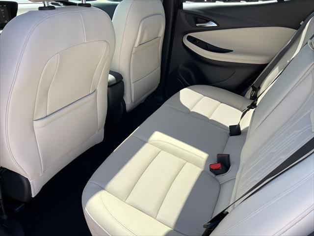 new 2025 Buick Encore GX car, priced at $30,485