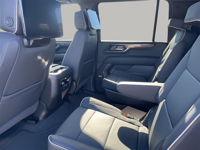 new 2025 GMC Yukon XL car, priced at $77,700