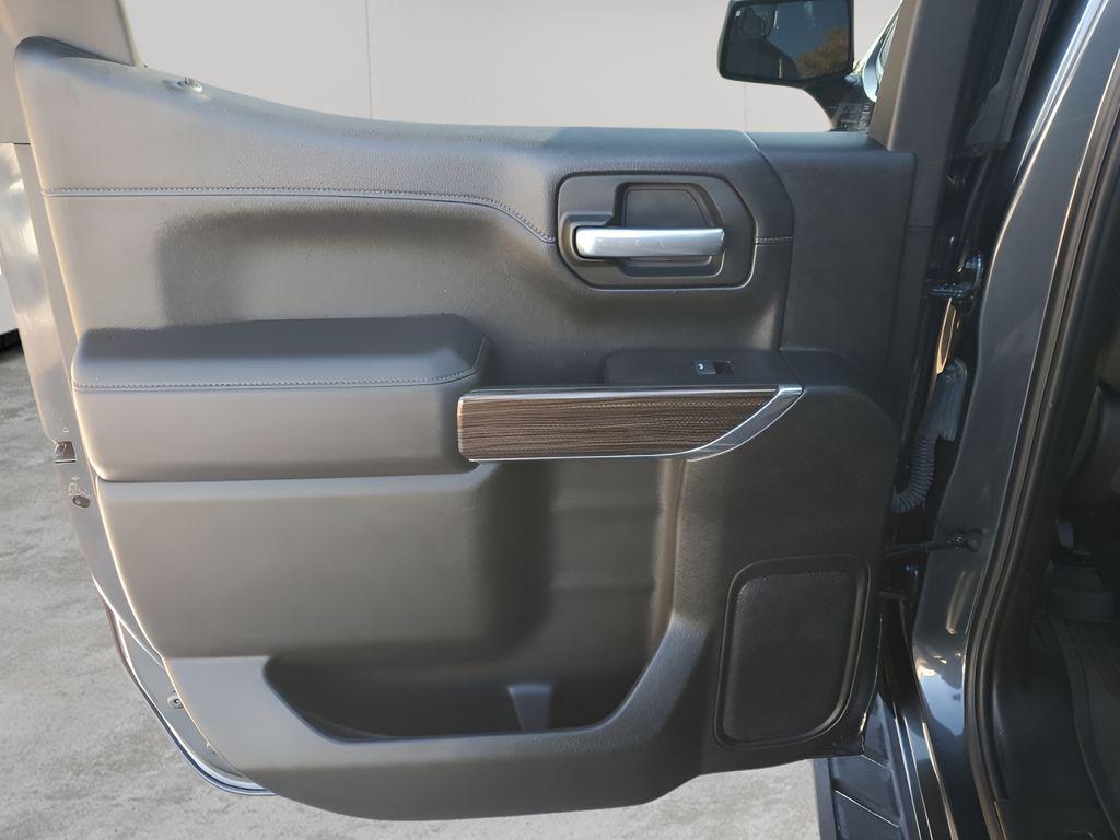 used 2021 Chevrolet Silverado 1500 car, priced at $37,777