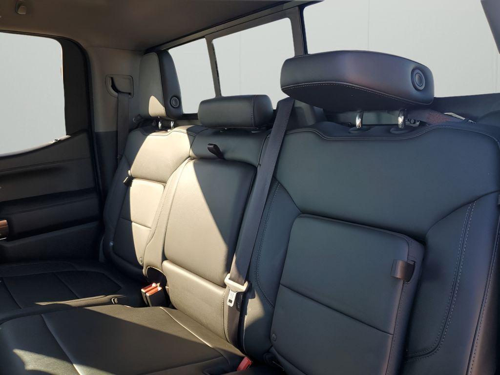 used 2021 Chevrolet Silverado 1500 car, priced at $37,777