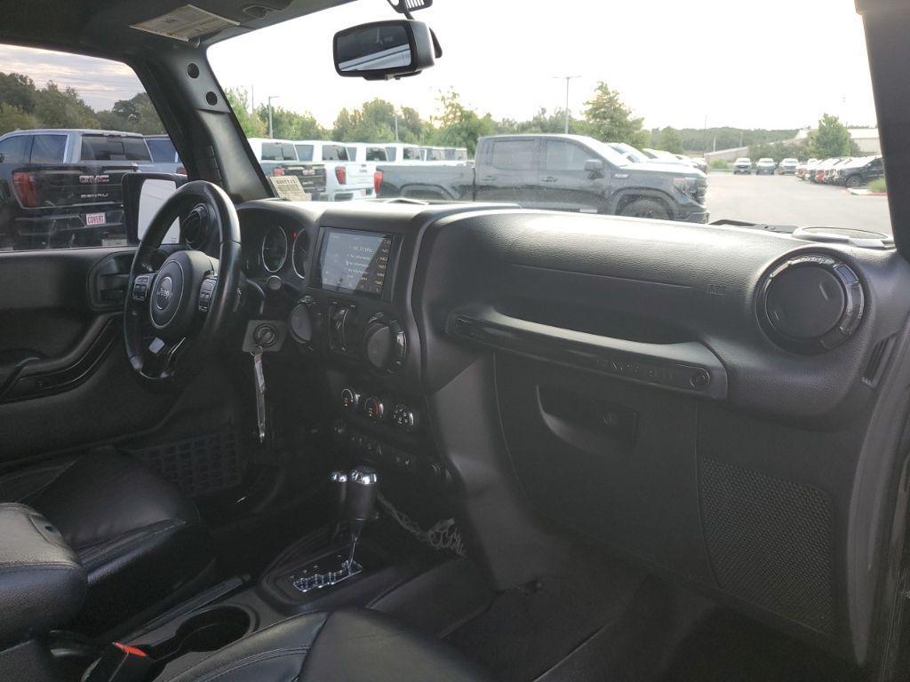 used 2015 Jeep Wrangler Unlimited car, priced at $21,877