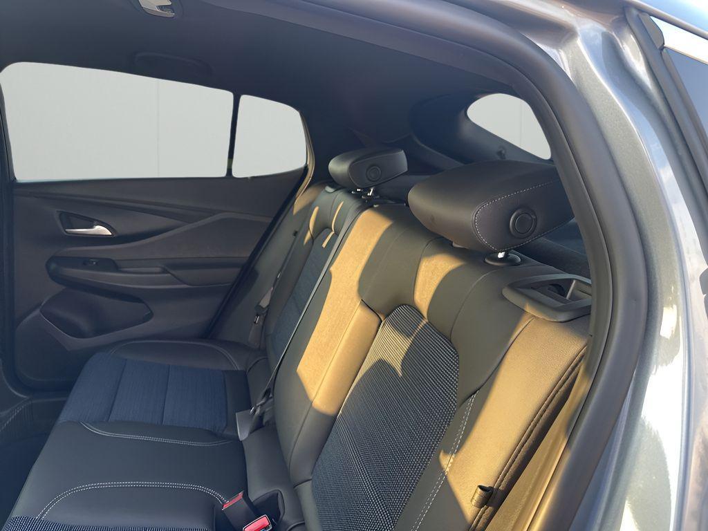 new 2025 Buick Envista car, priced at $24,679