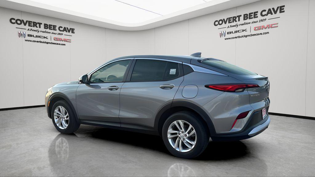 new 2025 Buick Envista car, priced at $24,679