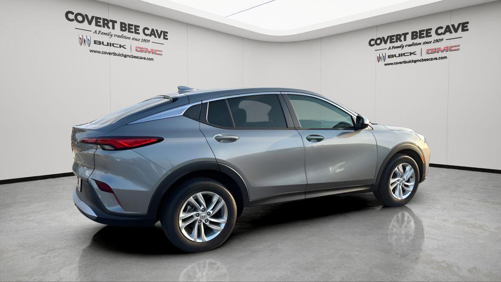 new 2025 Buick Envista car, priced at $24,679