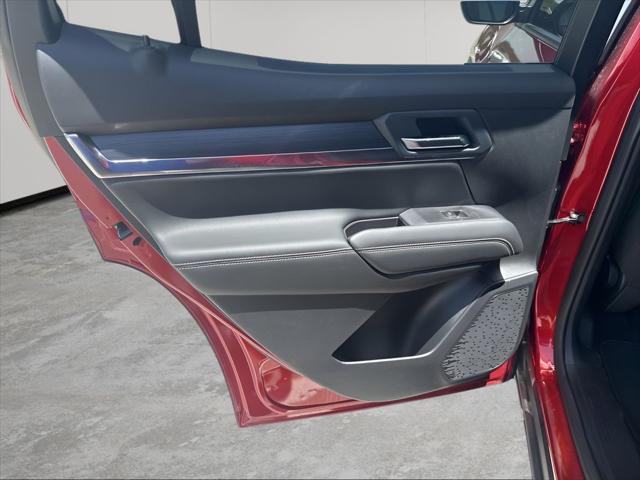 new 2025 GMC Terrain car, priced at $32,040