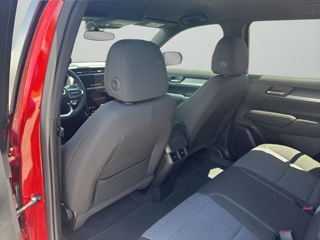 new 2025 GMC Terrain car, priced at $32,040