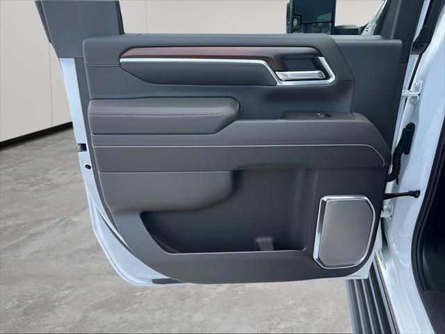 new 2025 GMC Sierra 2500 car, priced at $93,029