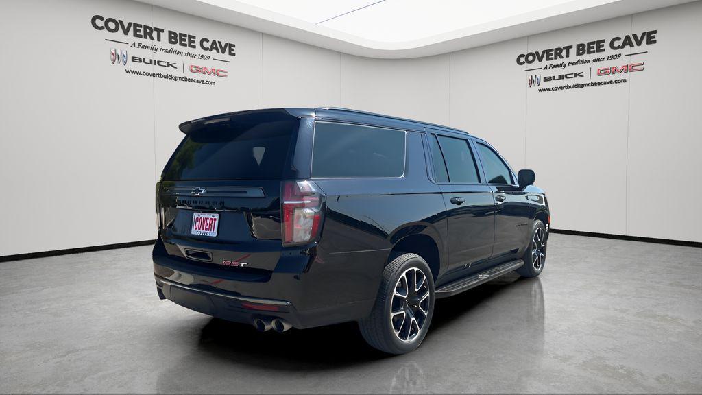 used 2022 Chevrolet Suburban car, priced at $59,994