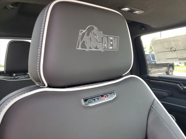 new 2025 GMC Sierra 2500 car, priced at $95,334