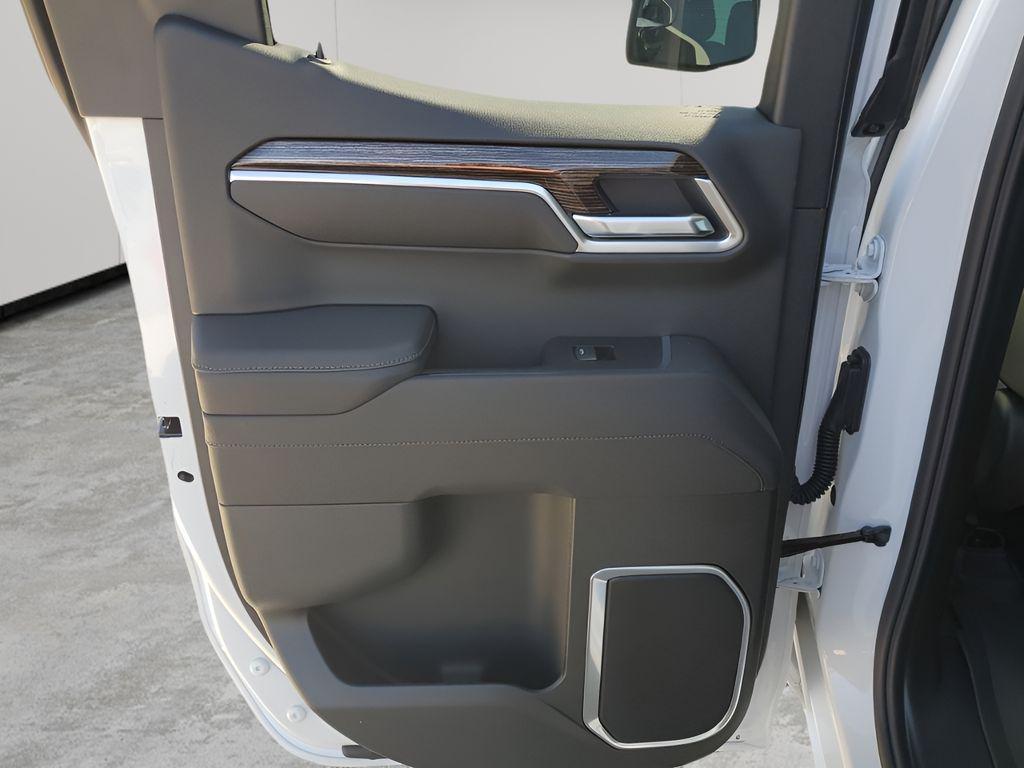 new 2026 GMC Sierra 1500 car, priced at $54,030