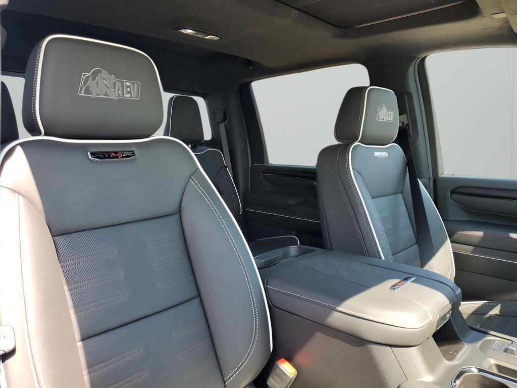 new 2025 GMC Sierra 2500 car, priced at $99,589