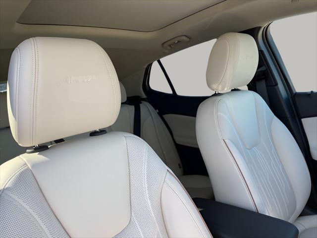 new 2025 Buick Encore GX car, priced at $32,430