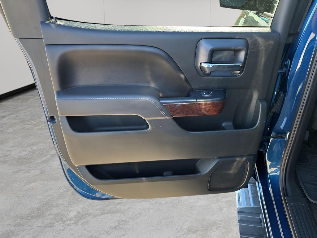 used 2017 GMC Sierra 1500 car, priced at $23,477