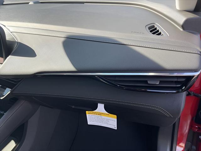 new 2025 Buick Envision car, priced at $38,061