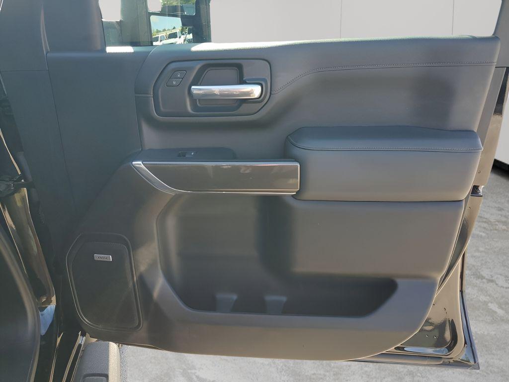 used 2022 GMC Sierra 2500 car, priced at $60,887