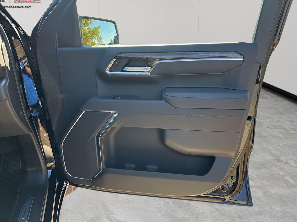 new 2026 GMC Sierra 1500 car, priced at $53,990