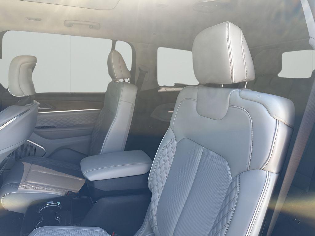 used 2021 Jeep Grand Cherokee L car, priced at $31,943