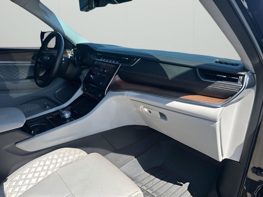 used 2021 Jeep Grand Cherokee L car, priced at $31,943